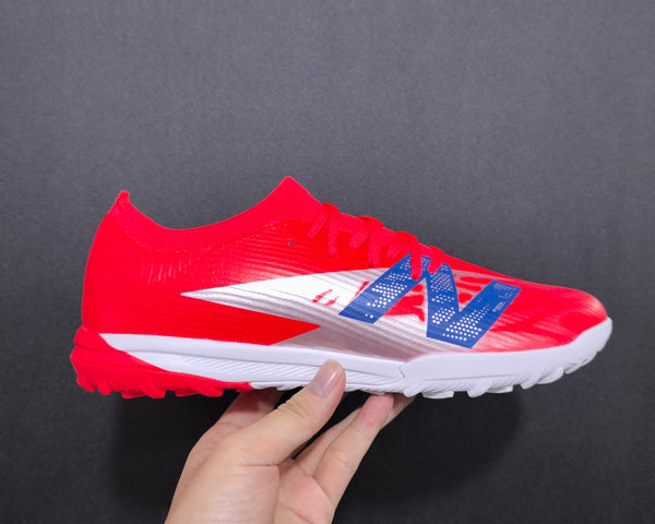 Chuteira Society New Balance Furon V8 TG Elite + Brindes