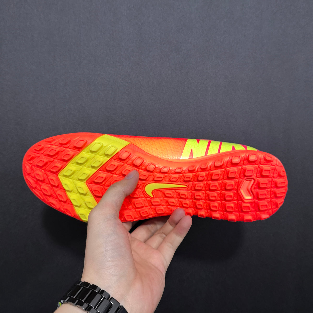 Chuteira Society Nike Air Zoom Mercurial Superfly 10 TF Elite + Brindes Exclusivos