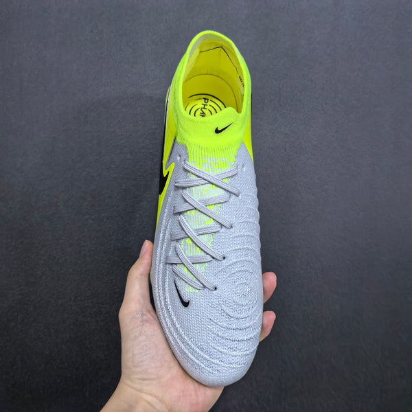 Chuteira Campo Nike Phantom Luna 2 AG Elite + Brindes