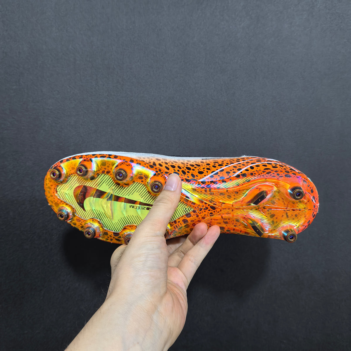 Chuteira Campo Nike Air Zoom Mercurial Vapor 16 AG Elite + Brindes Exclusivos