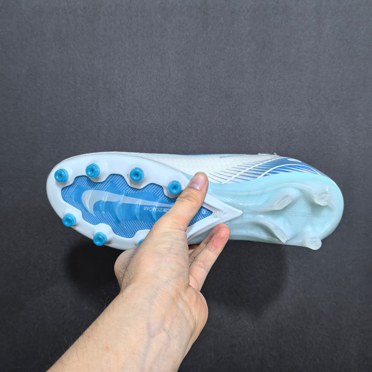 Chuteira Campo Nike Air Zoom Mercurial Vapor 16 AG Elite + Brindes Exclusivos