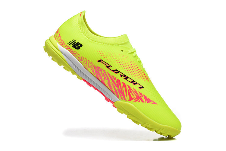 Chuteira Society New Balance Furon V8 TG Elite + Brindes