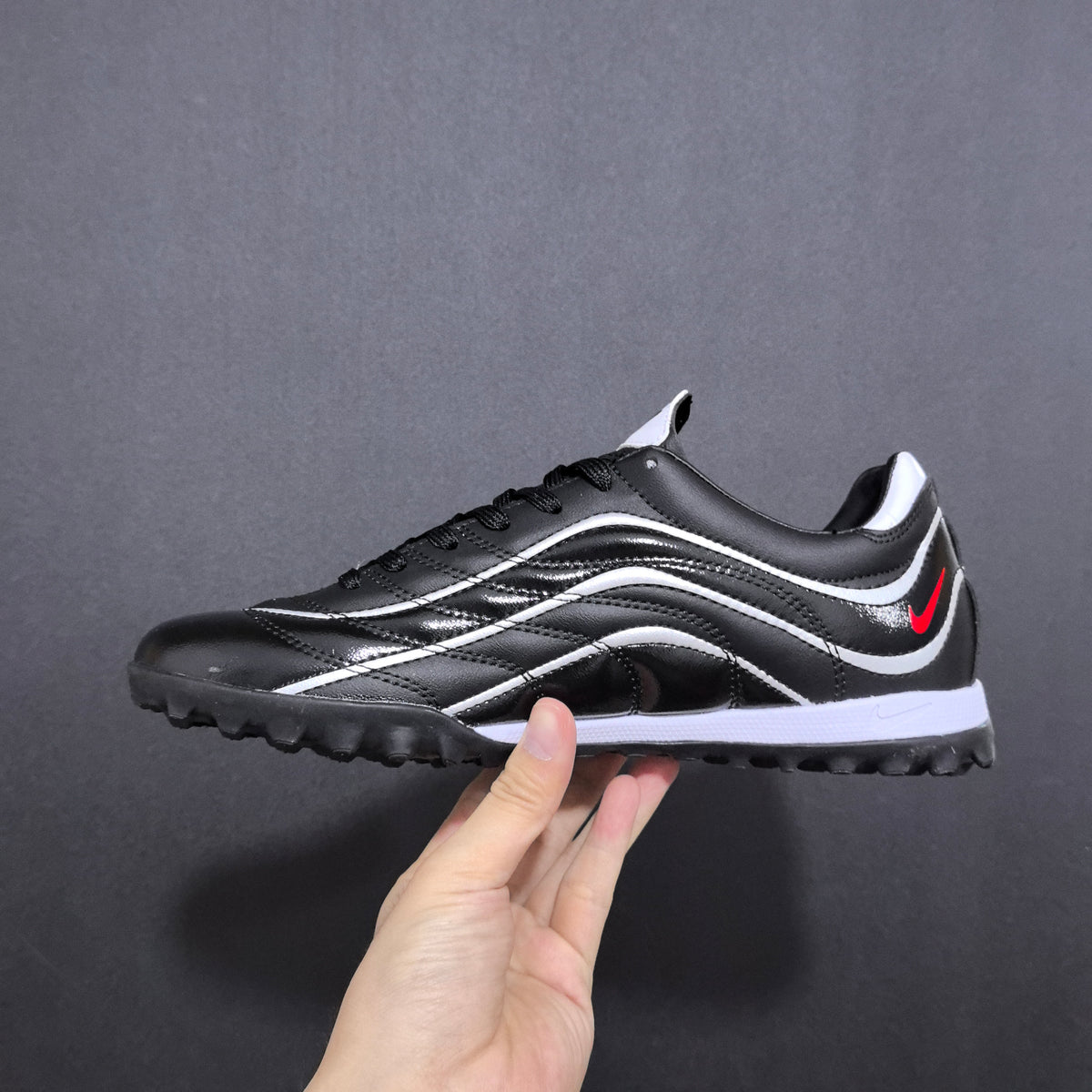 Chuteira Society Nike Total 90 TF (Ronaldo) Elite + Brindes