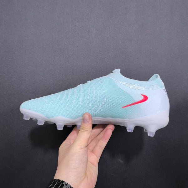 Chuteira Campo Nike Phantom Luna 2 AG Elite + Brindes