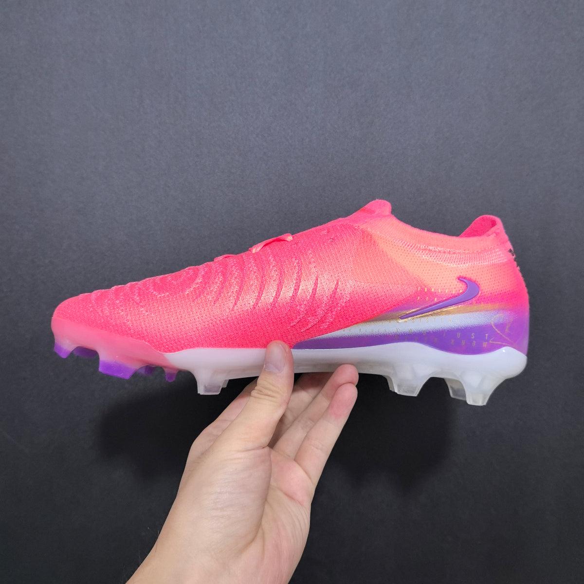 Chuteira Campo Nike Phantom Luna 2 Elite + Brindes