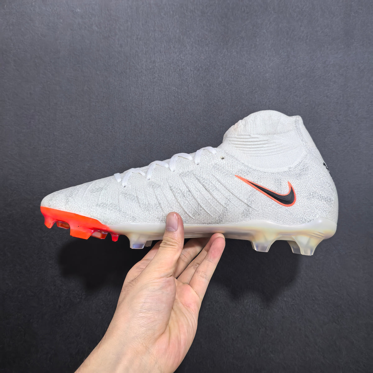 Chuteira Campo Nike Phantom Luna 1 Elite + Brindes