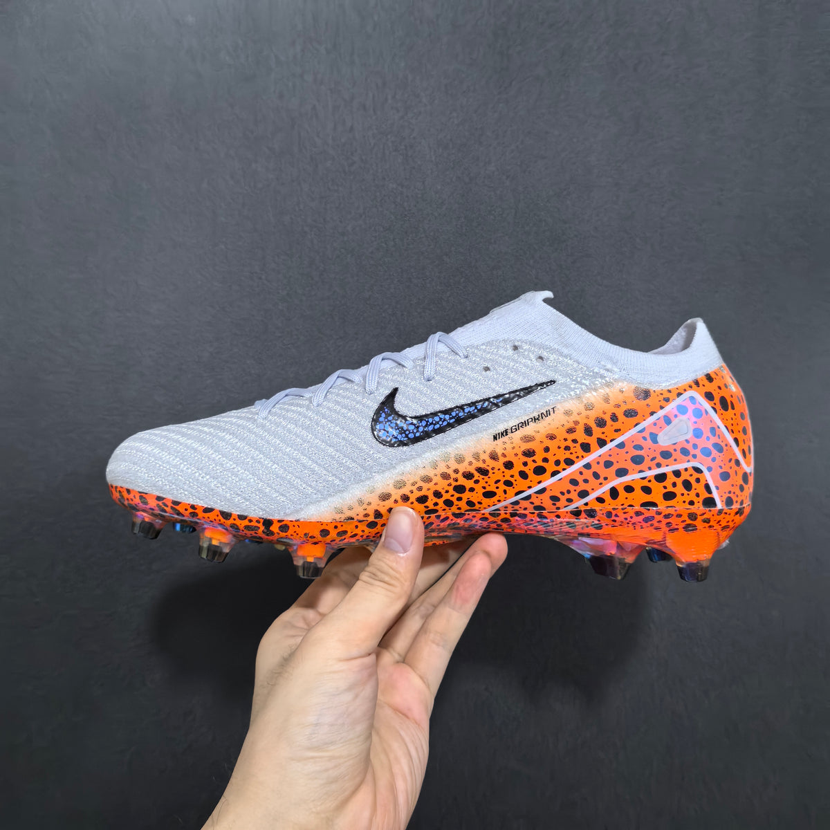 Chuteira Campo Nike Air Zoom Mercurial Vapor 16 AG Elite + Brindes Exclusivos