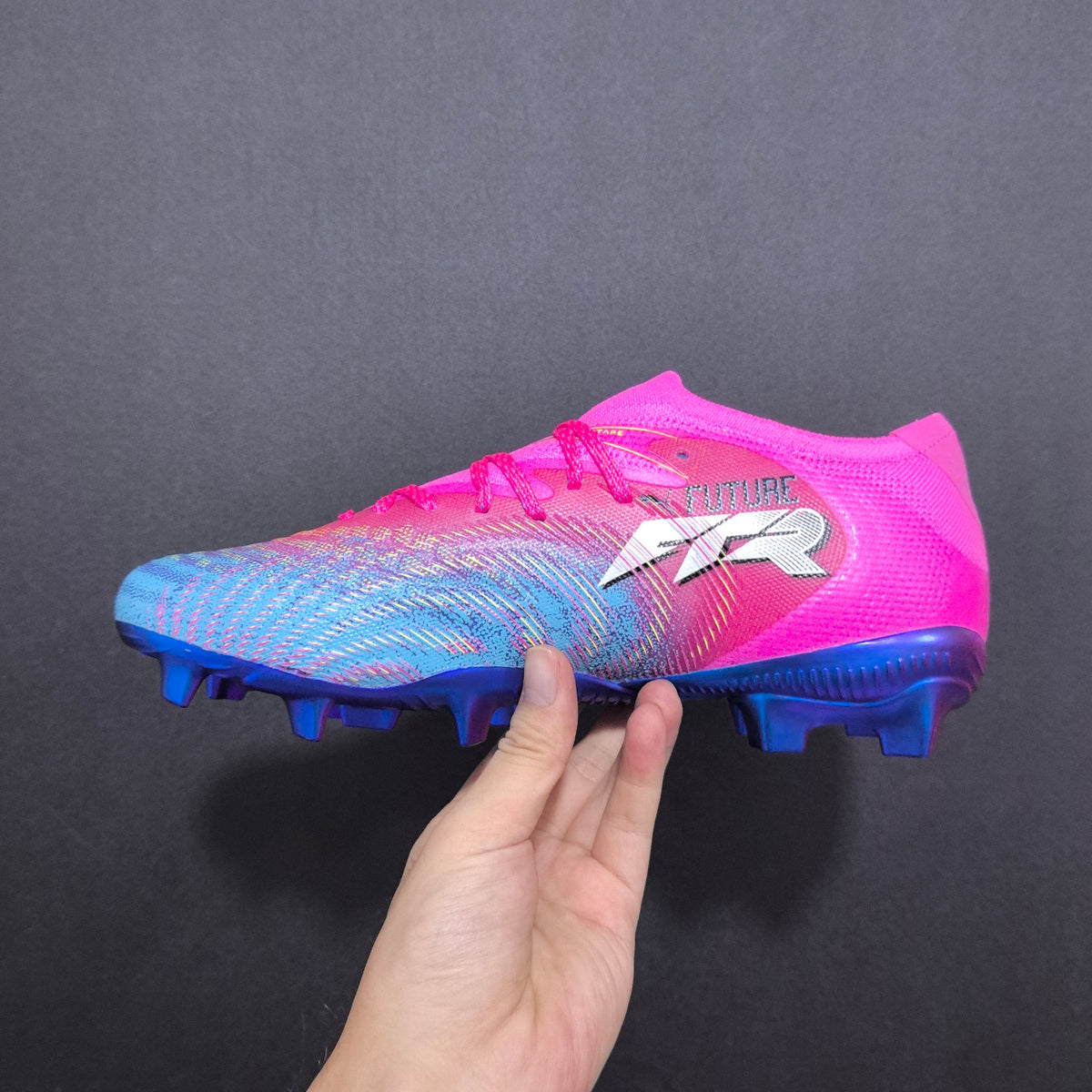 Chuteira Campo Puma Future 8 FG/AG Low Elite + Brindes