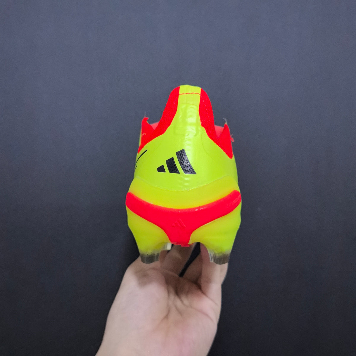 Chuteira Campo Adidas Predator 26 FG Elite + Brindes