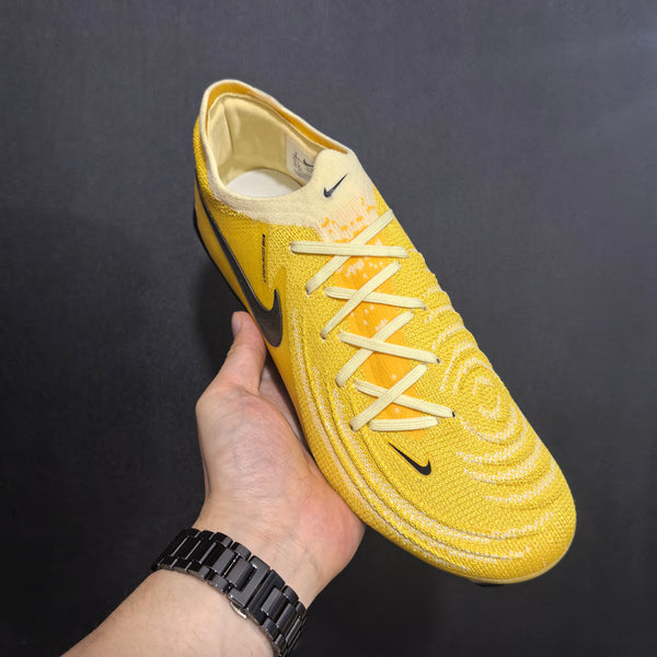 Chuteira Campo Nike Phantom Luna 2 Elite + Brindes