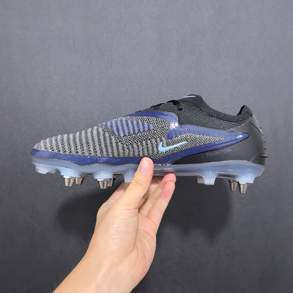 Chuteira Campo Nike Phantom GX 6 SG Elite + Brindes