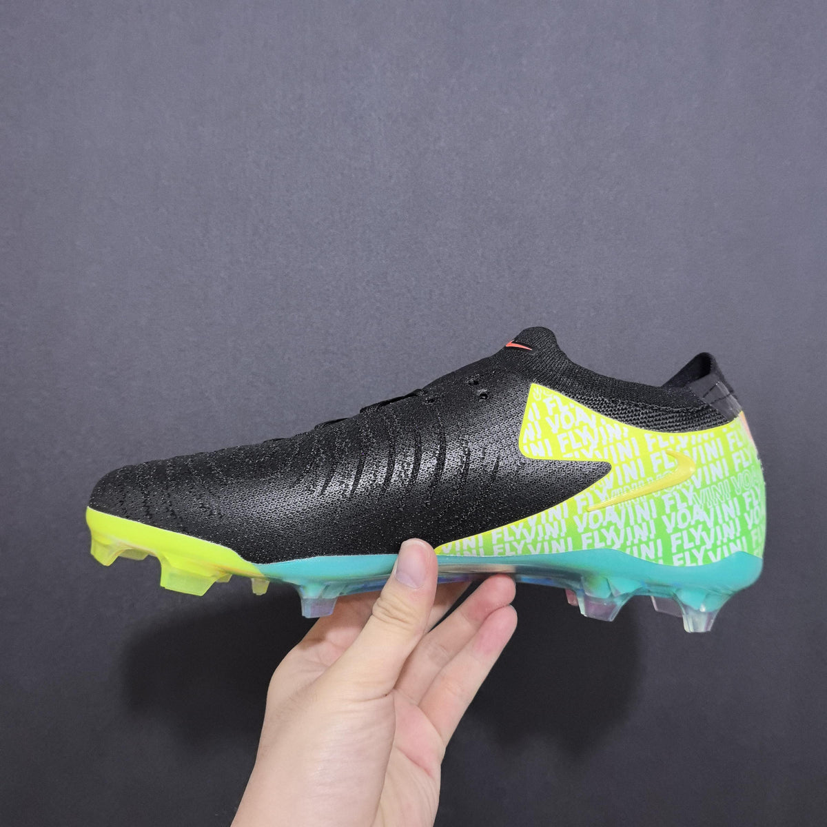 Chuteira Campo Nike Phantom Luna 2 Elite + Brindes