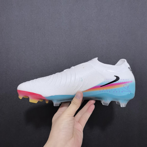 Chuteira Campo Nike Phantom Luna 2 Elite + Brindes