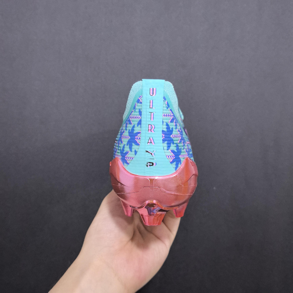 Chuteira Campo Puma Ultra 5 FG Elite + Brindes