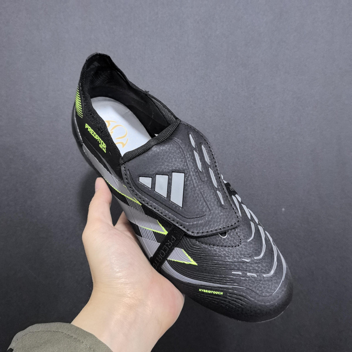 Chuteira Campo Adidas Predator SG Elite + Brindes