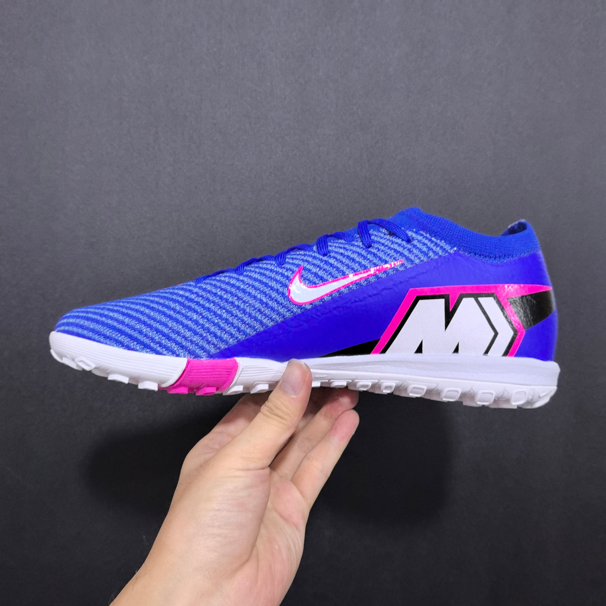 Chuteira Society Nike Air Zoom Mercurial Vapor 16 TF Elite + Brindes