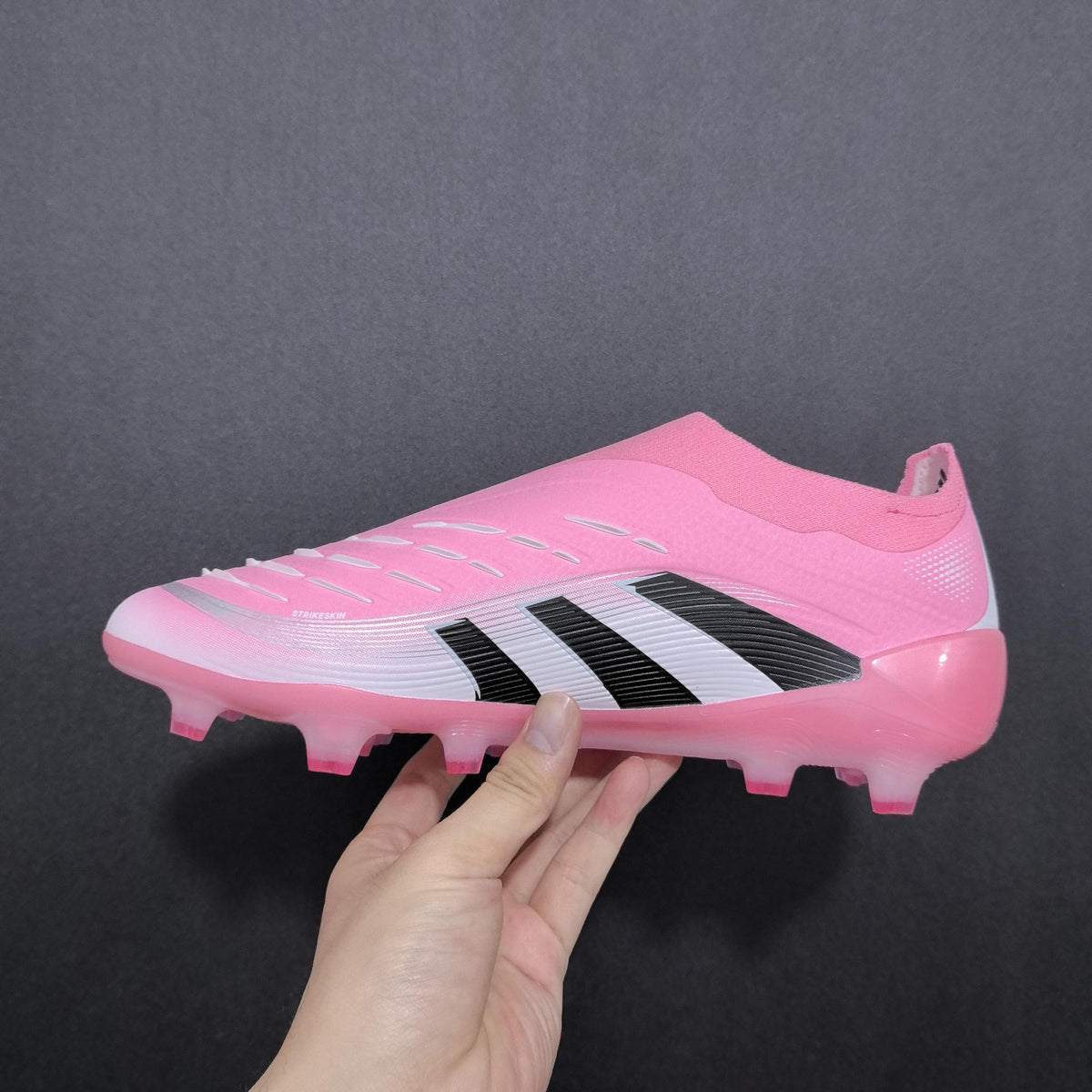 Chuteira Campo Adidas Predator+ FG  Elite + Brindes