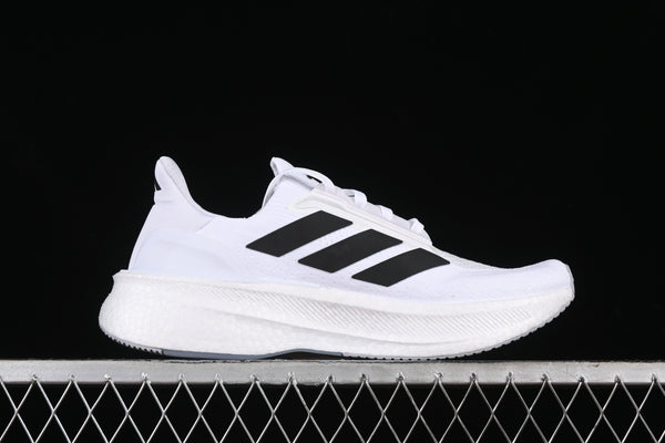 Tênis Adidas Ultraboost 5X