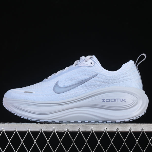Tênis Nike Air Zoom Vomero Plus