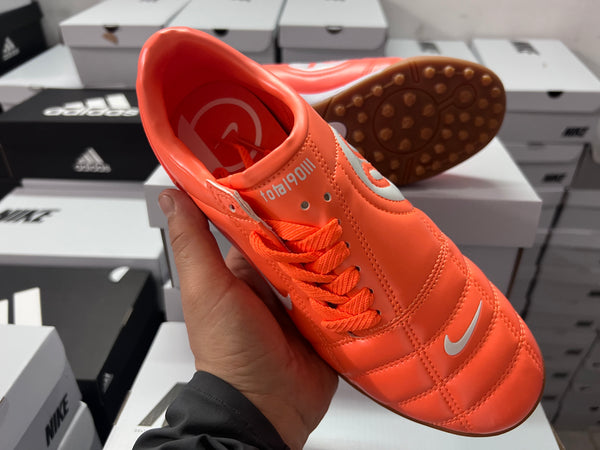 Chuteira Society Nike Total 90 TF + Brindes