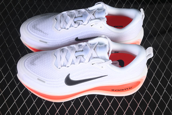 Tênis Nike Air Zoom Vomero Plus