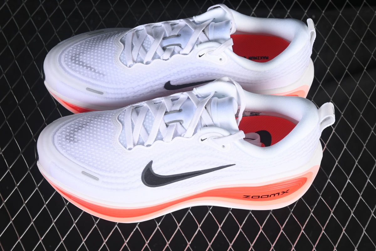 Tênis Nike Air Zoom Vomero Plus