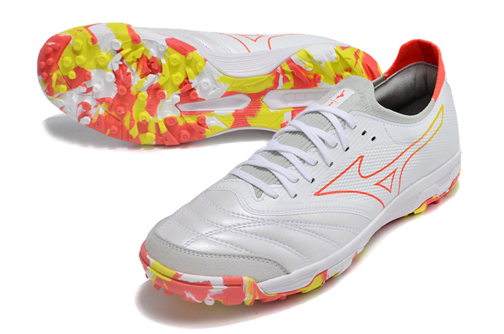 Chuteira Society Mizuno Morelia TF Elite + Brindes