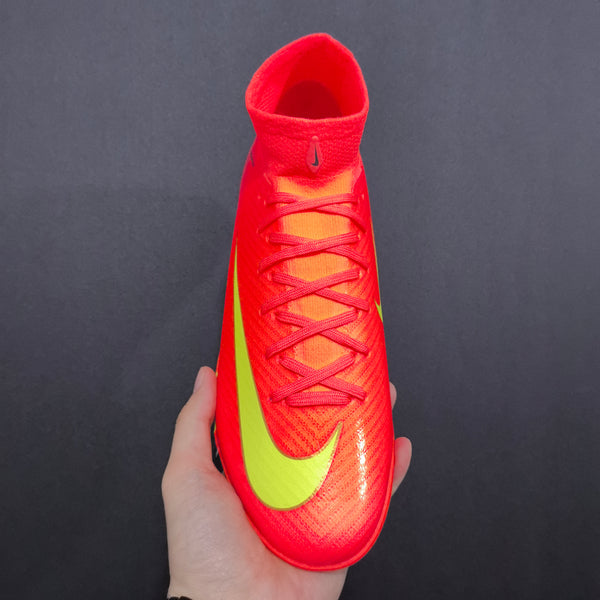 Chuteira Society Nike Air Zoom Mercurial Superfly 10 TF Elite + Brindes Exclusivos