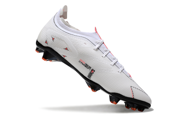Chuteira Campo Puma Ultra 5 FG Elite + Brindes