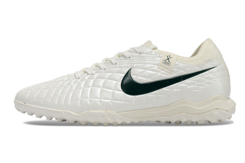 Chuteira Society Nike Tiempo Legend 10 TF Elite + Brindes