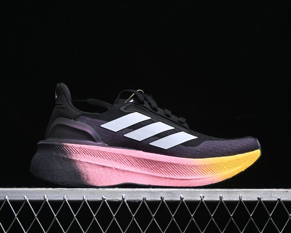 Tênis Adidas Ultraboost 5X