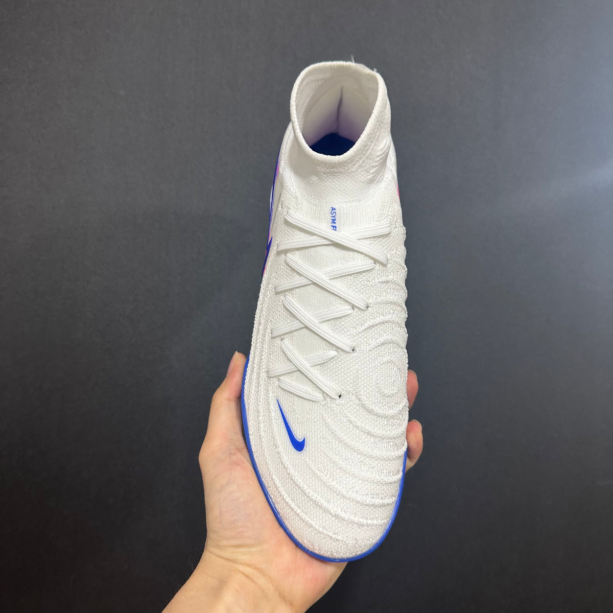 Chuteira Society Nike Phantom Luna TF 2 Elite + Brindes