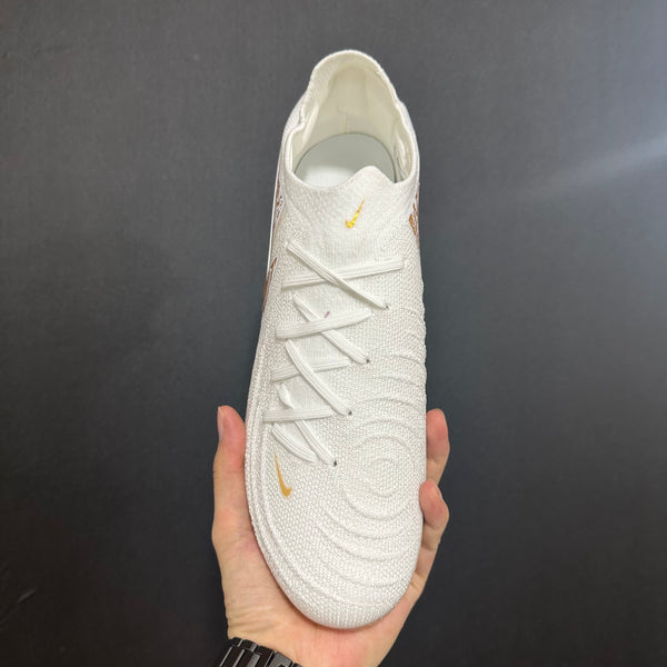 Chuteira Campo Nike Phantom Luna 2 Elite + Brindes