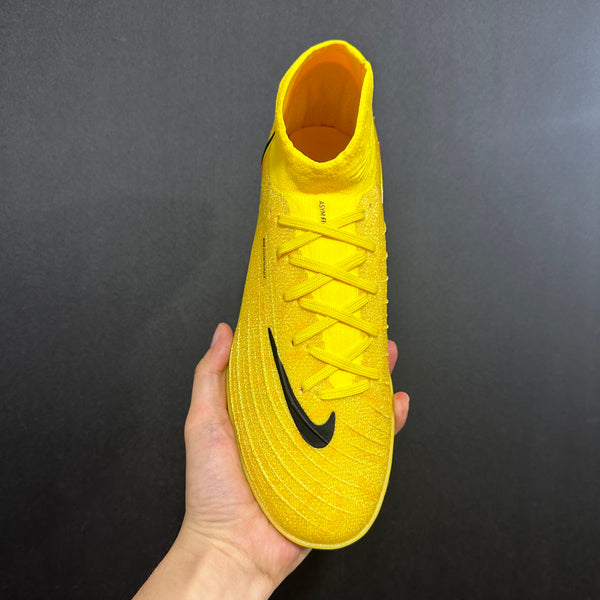 Chuteira Society Nike Phantom Luna TF 1 Elite + Brindes
