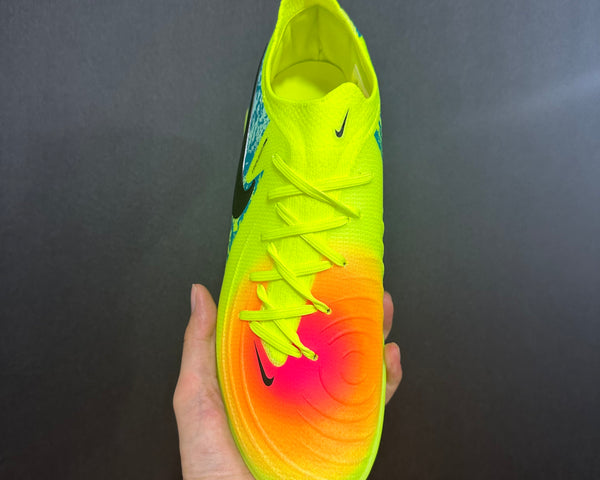Chuteira Society Nike Phantom Luna TF 2 Elite + Brindes