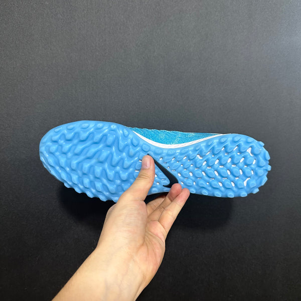 Chuteira Society Nike Phantom Luna TF 1 Elite + Brindes