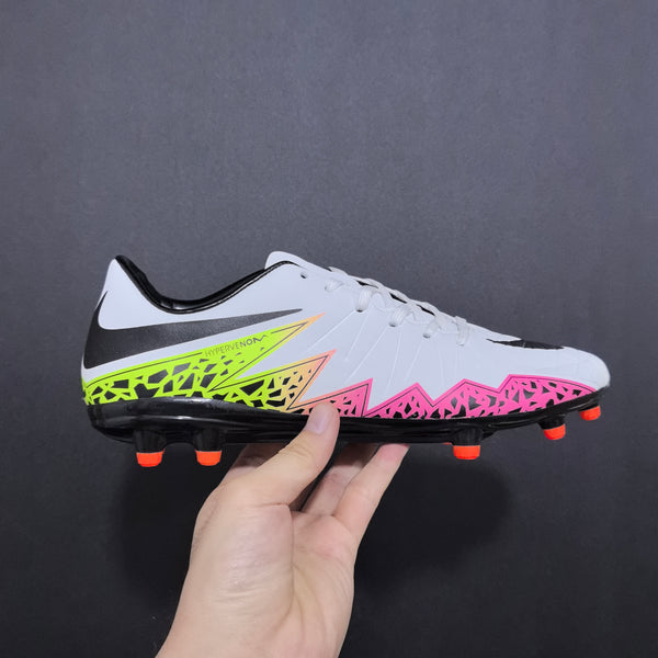 Chuteira Campo Nike Hypervenom Phantom II fg Elite + Brindes