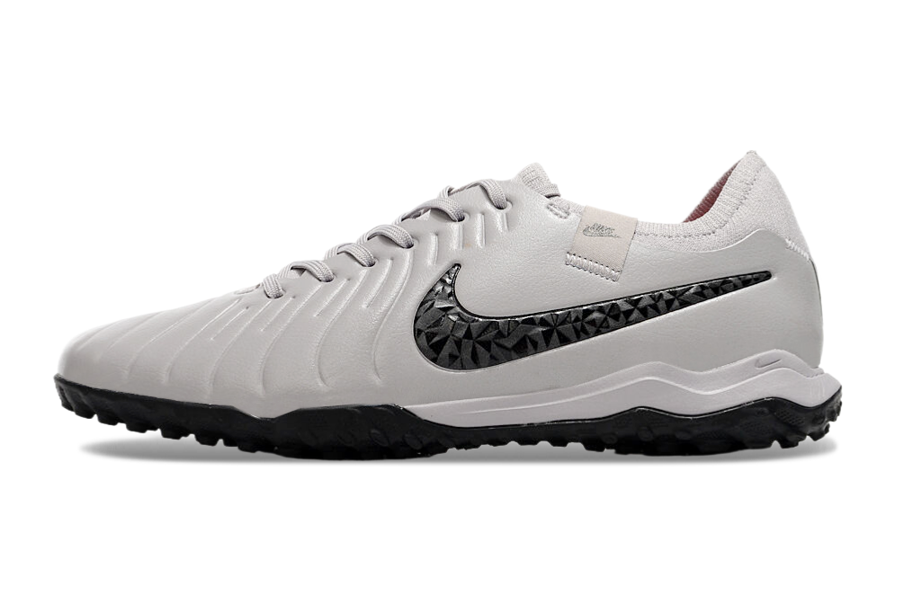 Chuteira Society Nike Tiempo Legend 10 TF Elite + Brindes