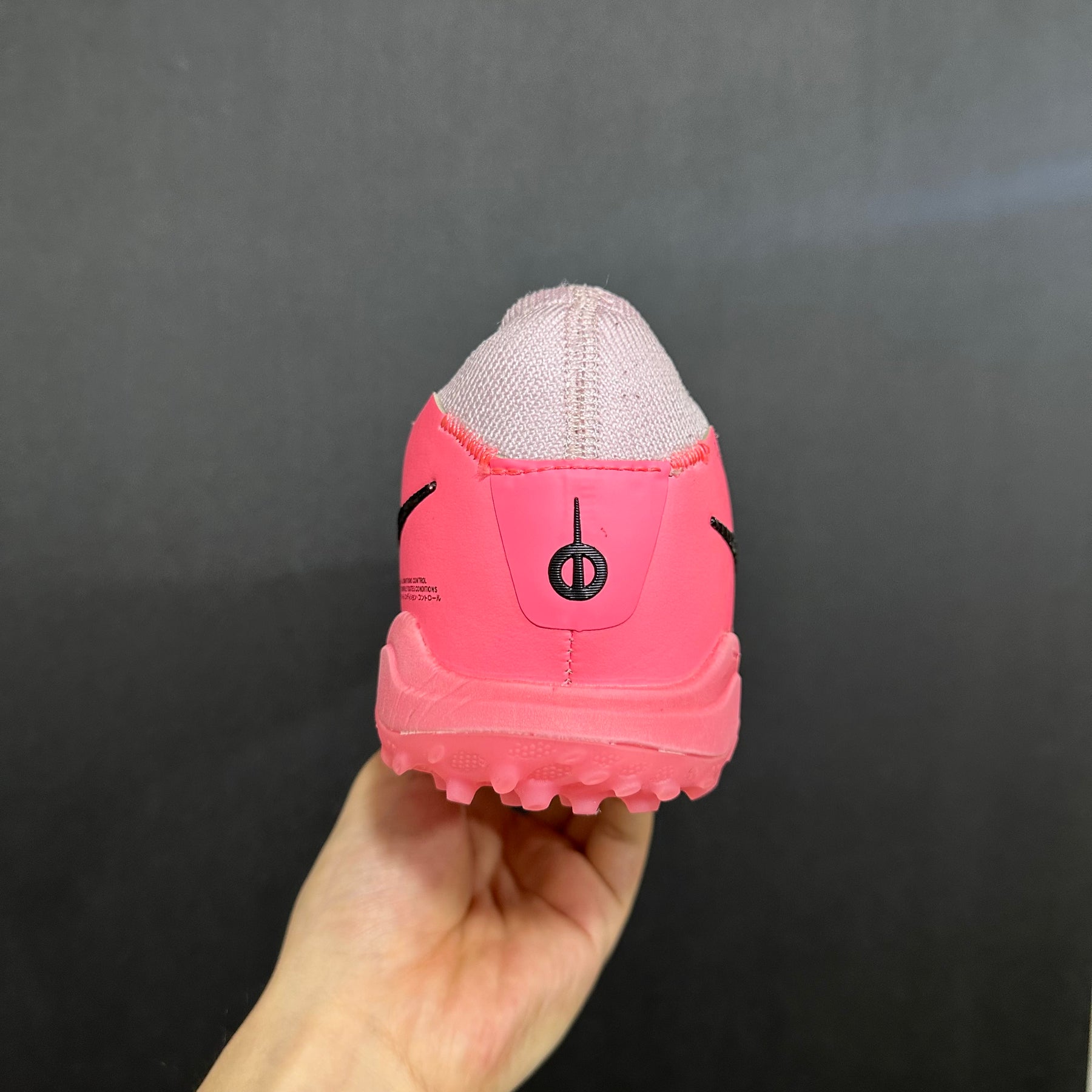 Chuteira Society Nike Tiempo Legend 10 TF Elite + Brindes