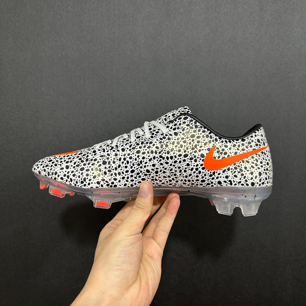 Chuteira Campo Nike Mercurial Vapor 10 Elite + Brindes