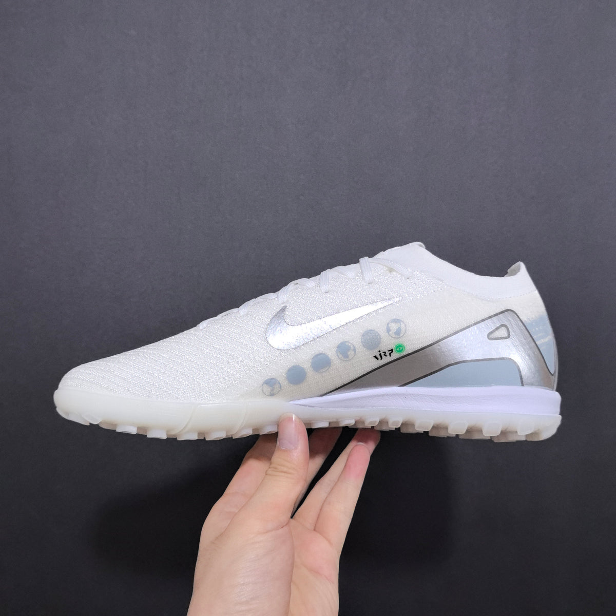 Chuteira Society Nike Air Zoom Mercurial Vapor 16 TF Elite + Brindes