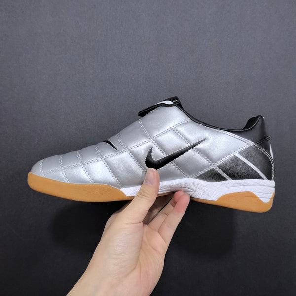Tênis Futsal Nike Total 90 IC Elite + Brindes