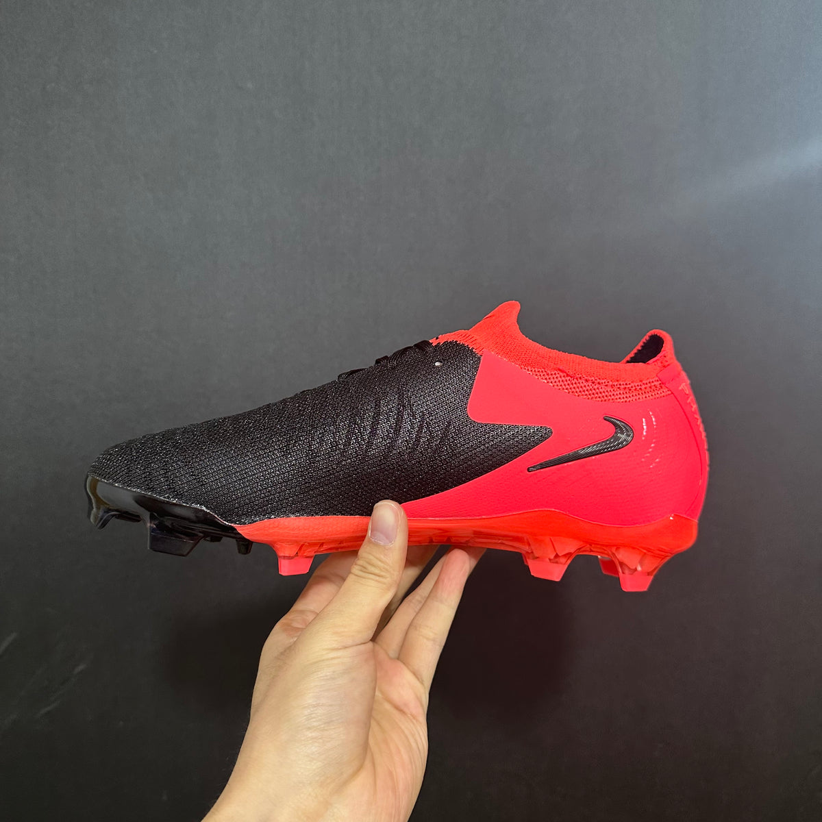 Chuteira Campo Nike Phantom Luna 2 Elite + Brindes