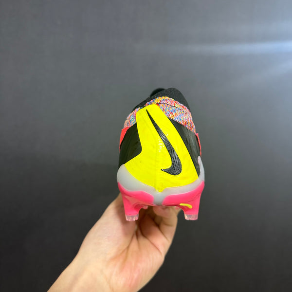 Chuteira Campo Nike Phantom GX DF Elite + Brindes