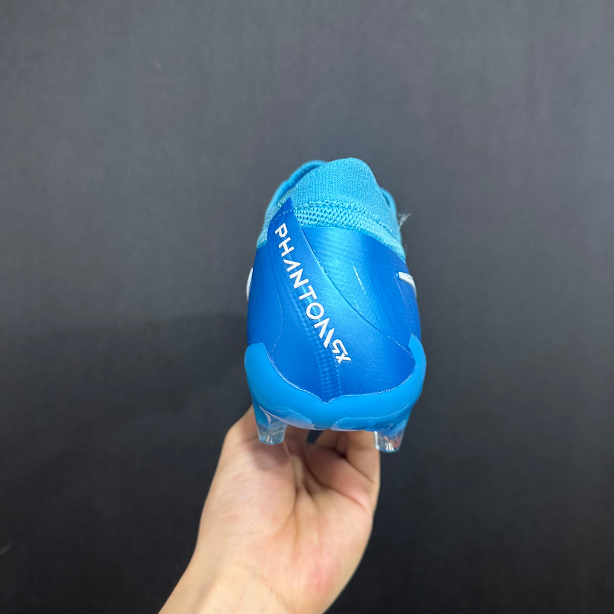 Chuteira Campo Nike Phantom Luna 2 AG Elite + Brindes