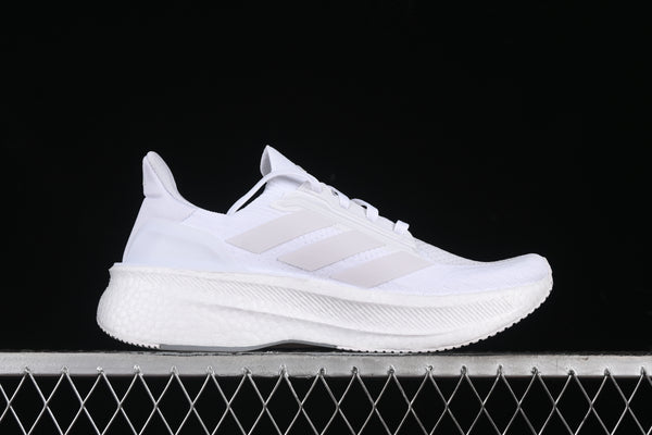 Tênis Adidas Ultraboost 5X