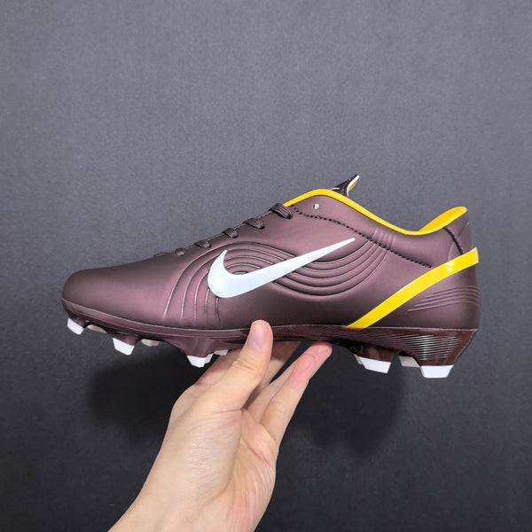 Chuteira Campo Nike Mercurial Vapor 1 (RONALDO) FG Elite + Brindes