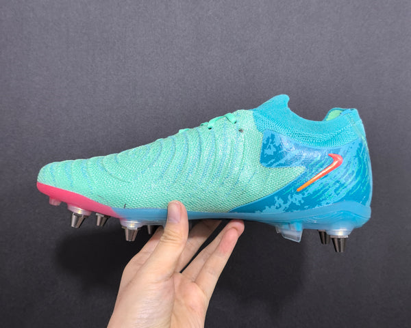Chuteira Campo Nike Phantom Luna 2 SG Elite + Brindes