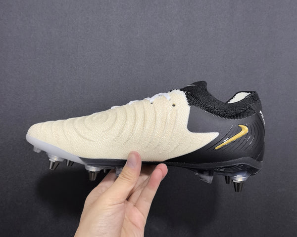 Chuteira Campo Nike Phantom Luna 2 SG Elite + Brindes