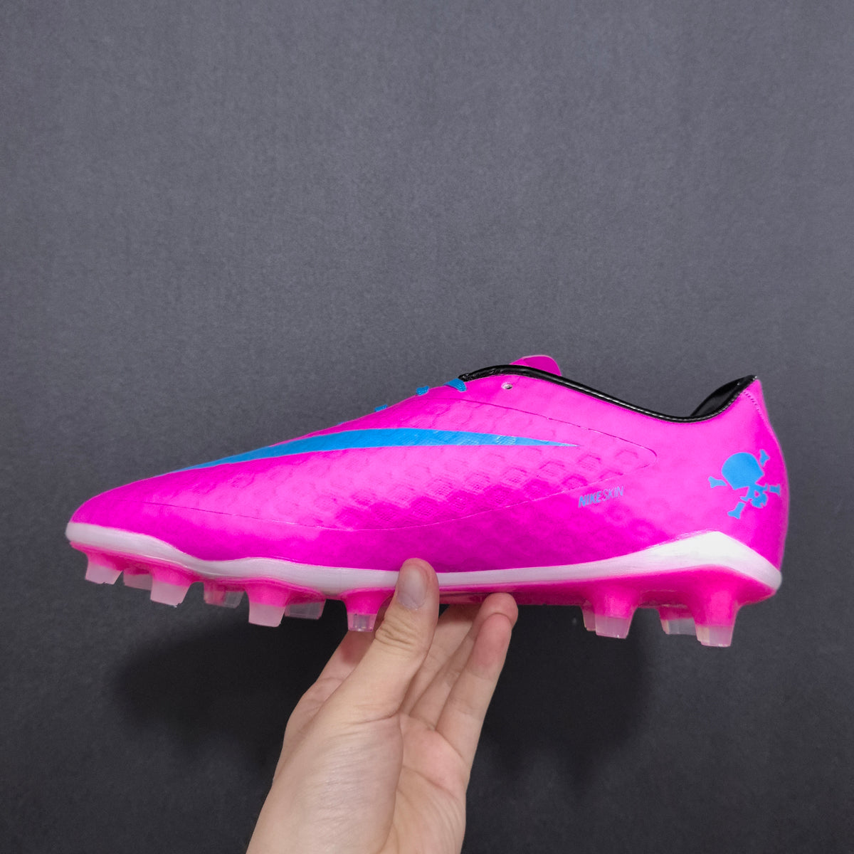 Chuteira Campo Nike Hypervenom Phantom I fg Elite + Brindes